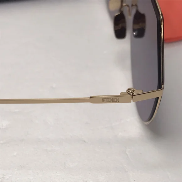 ? Original - Fendi Black with Rose Gold Metal Frame display picture 2